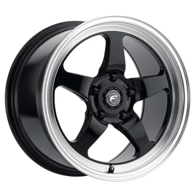 Forgestar D5 18″ 5×120.65 Gloss Black Machined