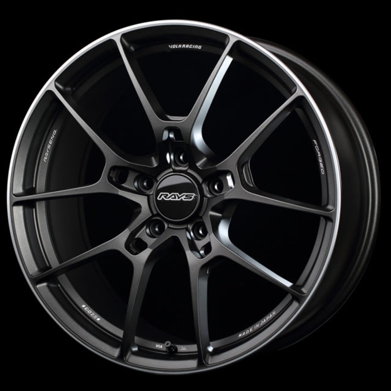 Volk Racing G025 Wheel  – 19×8.0 +44 | 5×100 | Matte Gunblack w/ DC Rim Edge
