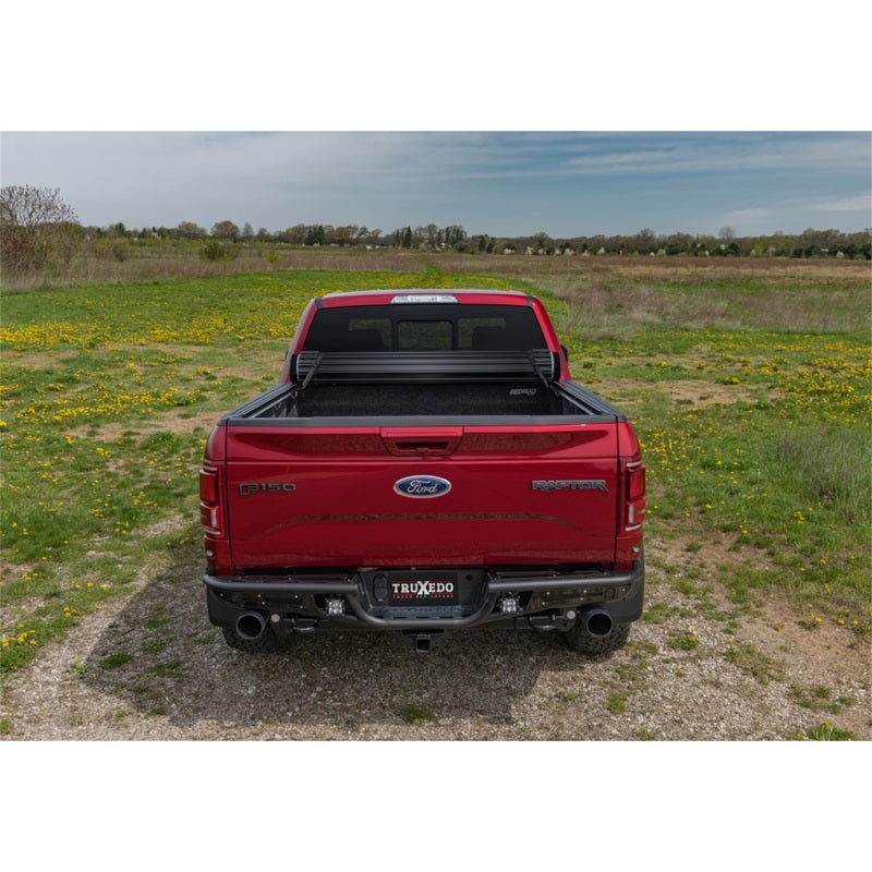 Truxedo 16-20 Nissan Titan 5ft 6in Sentry Bed Cover