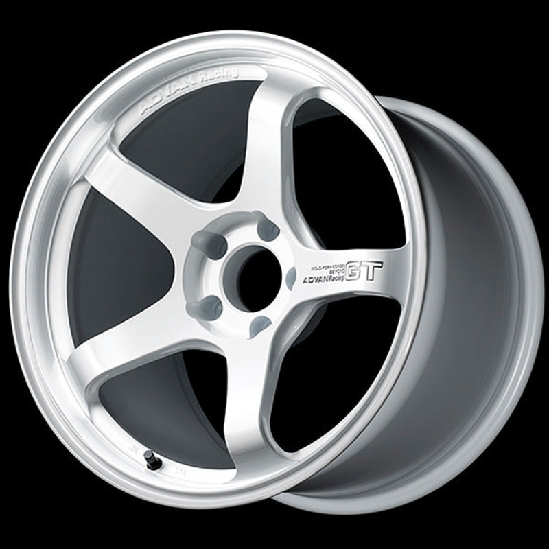 Advan GT Beyond Wheel – 17×7.5 +39 | 5×112 | Racing White